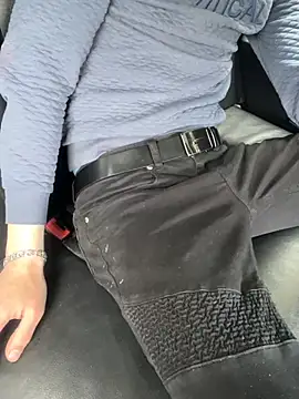 bmwe71 online show from April 7, 2026, 12:27 pm