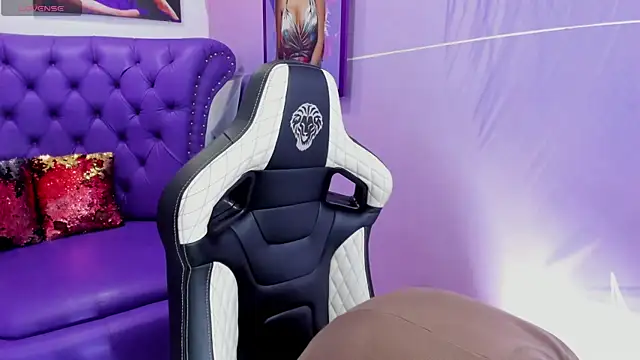 tefi meow online show from October 1, 2025, 11:49 am