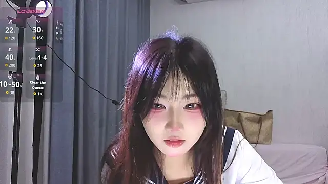 tzy0520 online show from November 6, 2025, 4:19 pm