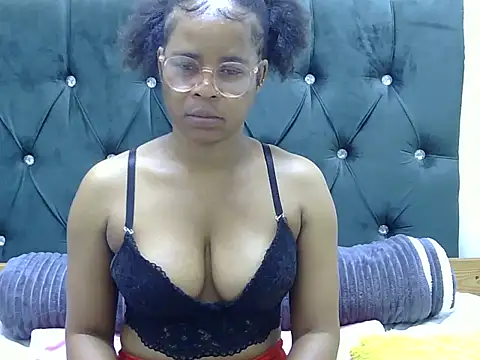 SnowRiderXX online show from September 19, 2025, 4:58 am