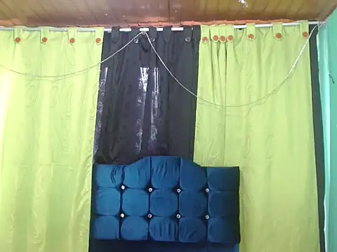 canelasexy 1 online show from January 12, 2026, 6:13 pm