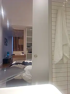 trickyOne online show from October 3, 2025, 4:26 pm