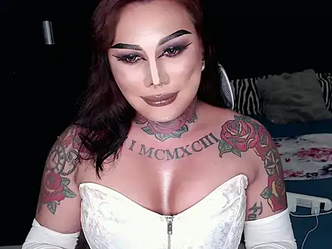 KylieOnTopxxx online show from September 13, 2025, 12:05 pm