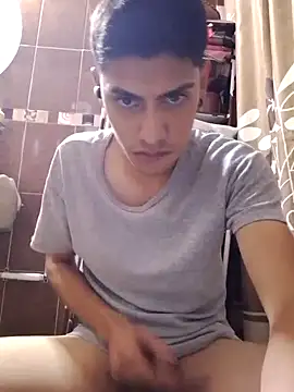 aispuro8505 online show from November 15, 2025, 8:55 am