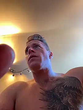 DILFiGuess11 online show from March 1, 2026, 4:42 pm