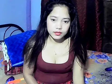 xmaldita18 online show from December 3, 2025, 7:34 pm