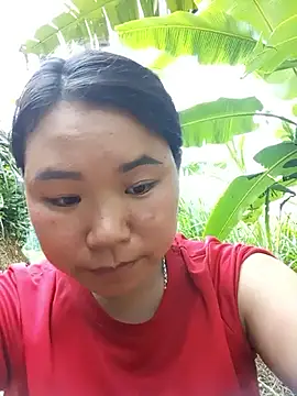 Snapshot of may-squirl chatting on September 12, 2025, 8:25 am may-squirl online show from September 12, 2025, 8:25 am