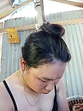 Snapshot of may-squirl chatting on September 23, 2025, 8:39 am may-squirl online show from September 23, 2025, 8:39 am