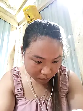 Snapshot of may-squirl chatting on September 27, 2025, 4:28 am may-squirl online show from September 27, 2025, 4:28 am