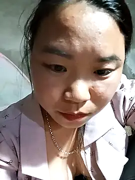 Snapshot of may-squirl chatting on October 21, 2025, 1:45 pm may-squirl online show from October 21, 2025, 1:45 pm