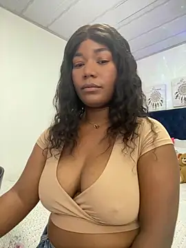 AvaJones 33 online show from October 7, 2025, 4:09 am