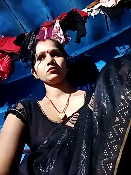 Jooli xx online show from October 2, 2025, 4:58 pm