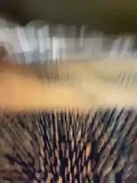 TRILLAHUNG online show from October 22, 2025, 4:40 pm