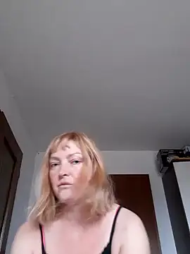 LiluLiluLilu online show from September 29, 2025, 6:40 am