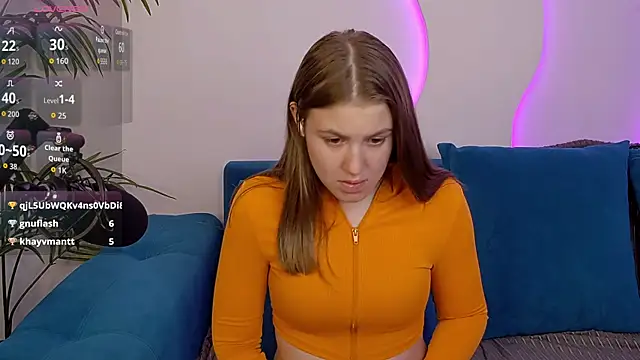 Snapshot of MelanieHenders chatting on September 14, 2025, 5:45 pm MelanieHenders online show from September 14, 2025, 5:45 pm