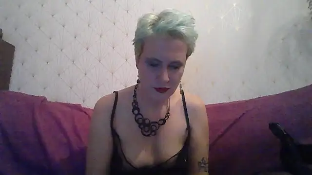 Snapshot of Verity_Vix chatting on February 21, 2026, 9:27 pm Verity Vix online show from February 21, 2026, 9:27 pm