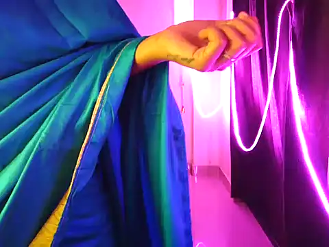 Leena88 online show from June 15, 2026, 3:25 pm