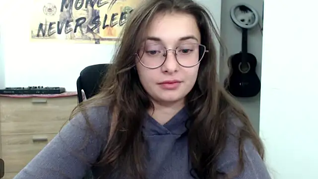 HotAnna2004 online show from September 27, 2025, 8:36 pm