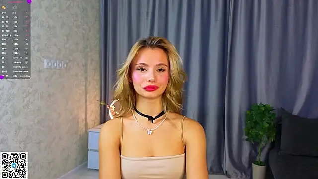 Snapshot of NaughtySeraphine chatting on February 27, 2026, 6:02 am NaughtySeraphine online show from February 27, 2026, 6:02 am