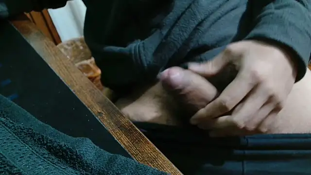 Snapshot of Martucho_hot chatting on April 4, 2026, 5:21 pm Martucho hot online show from April 4, 2026, 5:21 pm