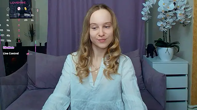 SoonMoor online show from March 28, 2026, 6:40 pm