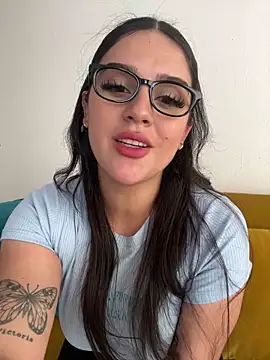 Danna 521 online show from September 9, 2025, 4:17 pm