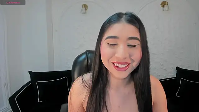 MayaMoretti  online show from February 15, 2026, 4:20 am