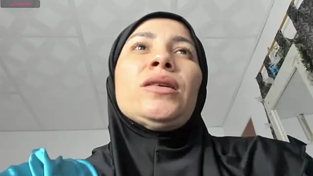 dalila kemur online show from July 4, 2026, 10:49 pm
