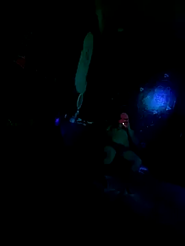 Snapshot of johnboones10 chatting on October 23, 2025, 6:02 am johnboones10 online show from October 23, 2025, 6:02 am