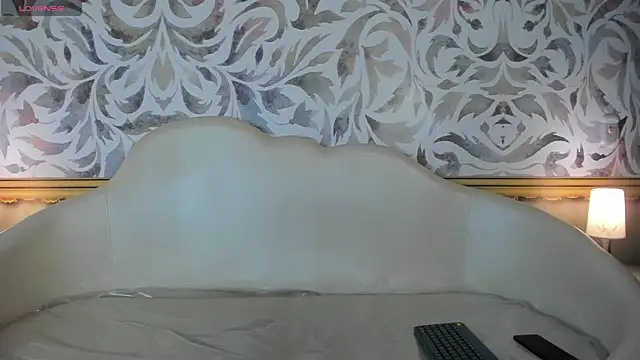 Snapshot of Ivy_rae_xxx chatting on October 7, 2025, 1:41 pm Ivy rae xxx online show from October 7, 2025, 1:41 pm