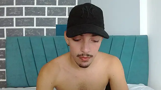 Jake laraxxx online show from September 12, 2025, 5:46 pm