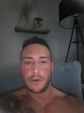 fitnessjongen online show from March 29, 2026, 10:04 am