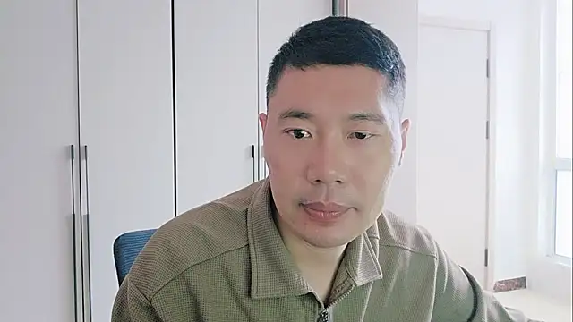 Snapshot of Buryerry-B chatting on September 19, 2025, 1:40 am Buryerry-B online show from September 19, 2025, 1:40 am