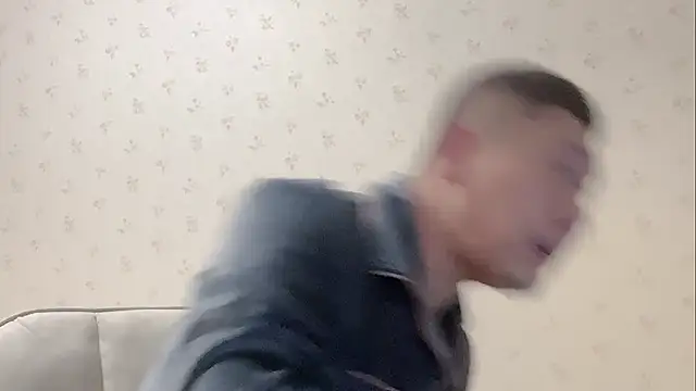 Snapshot of Buryerry-B chatting on October 24, 2025, 11:06 am Buryerry-B online show from October 24, 2025, 11:06 am