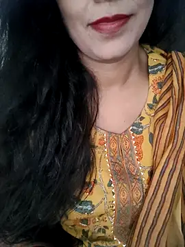 Deepa Sharma143 online show from September 11, 2025, 5:40 am