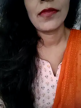 Deepa Sharma143 online show from September 12, 2025, 5:40 am