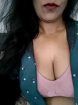 Snapshot of Deepa_Sharma143 chatting on April 17, 2026, 2:25 am Deepa Sharma143 online show from April 17, 2026, 2:25 am