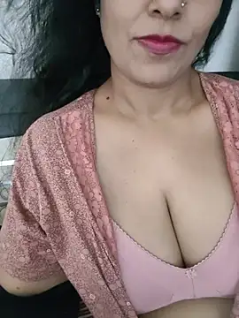 Snapshot of Deepa_Sharma143 chatting on June 11, 2026, 8:34 am Deepa Sharma143 online show from June 11, 2026, 8:34 am