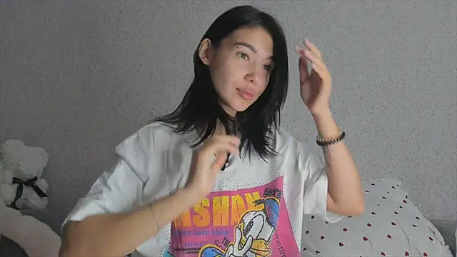 ArianaWalker77 online show from October 1, 2025, 3:23 am