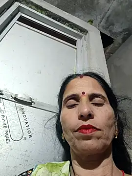 Hot liya54 online show from October 5, 2025, 7:45 pm