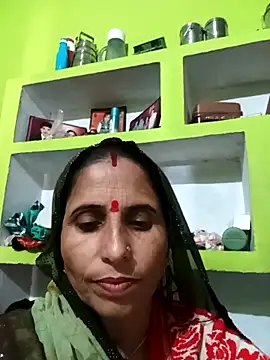 Snapshot of Hot_liya54 chatting on November 16, 2025, 8:20 am Hot liya54 online show from November 16, 2025, 8:20 am