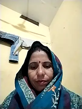 Snapshot of Hot_liya54 chatting on December 22, 2025, 12:40 am Hot liya54 online show from December 22, 2025, 12:40 am