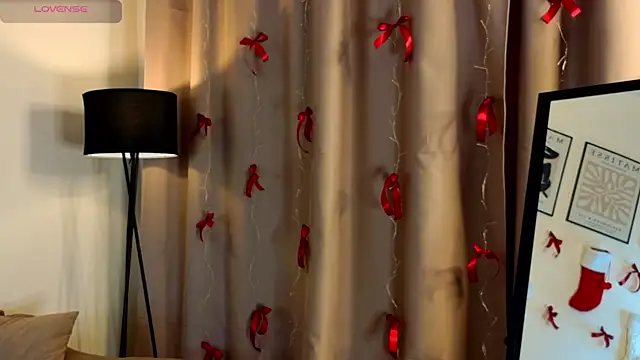 VinnieSerrano online show from January 7, 2026, 1:02 pm