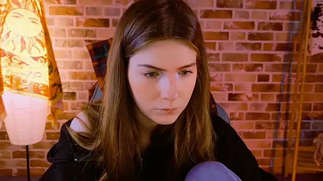 AliceCUNTach online show from October 15, 2025, 5:07 am