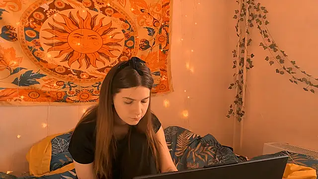 AliceCUNTach online show from March 8, 2026, 5:11 am