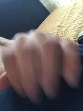 Snapshot of kaptanx1 chatting on September 19, 2025, 1:45 pm kaptanx1 online show from September 19, 2025, 1:45 pm