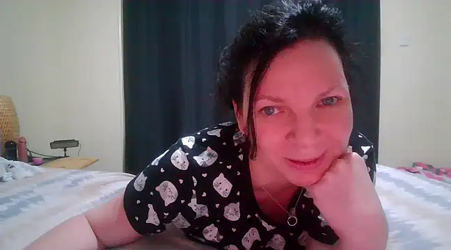 aussiepeaches online show from March 2, 2025, 10:38 pm