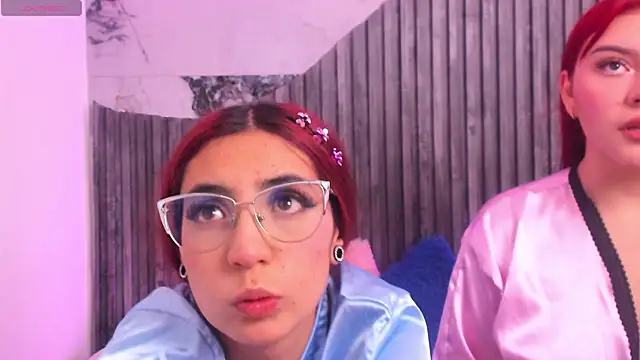 Snapshot of Sophie_sweet_bms chatting on September 26, 2025, 12:31 pm Sophie sweet bms online show from September 26, 2025, 12:31 pm