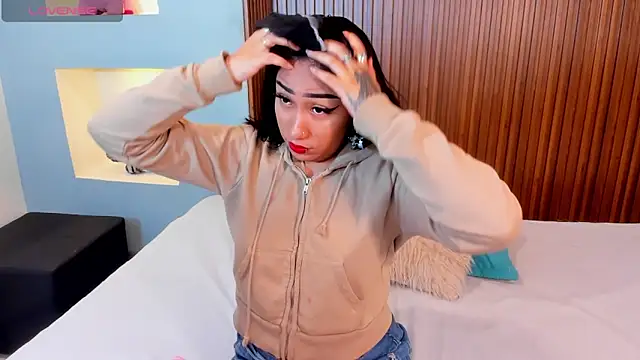 Snapshot of RebecaRush4 chatting on October 11, 2025, 3:39 am RebecaRush4 online show from October 11, 2025, 3:39 am