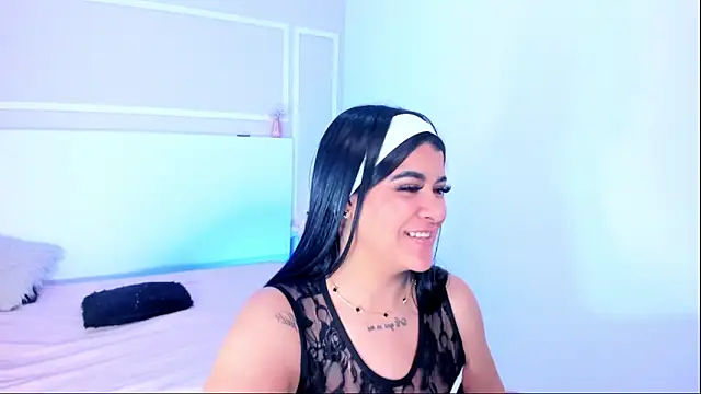 TianaGlow26 online show from October 16, 2025, 7:15 pm